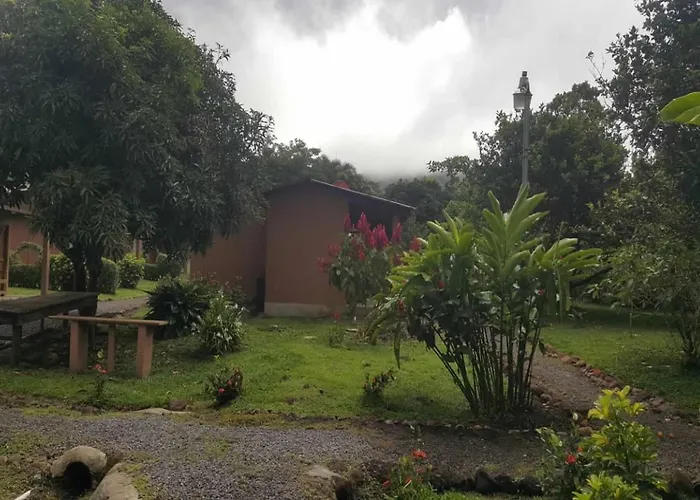 Paraiso Volcano * Guayabo (Guanacaste)